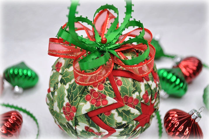 Christmas Delight Quilted Ornament