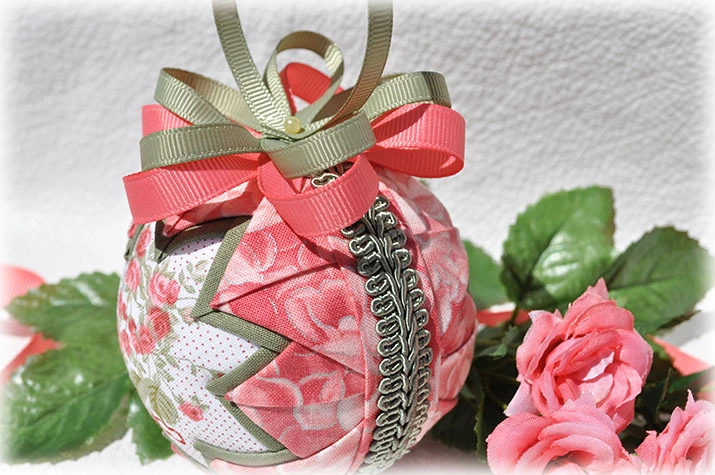 Pink Roses Quilted Ornament